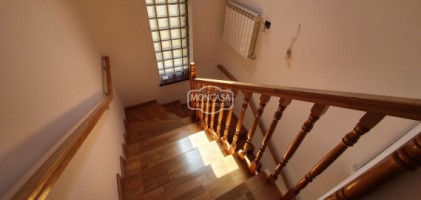 vila-p1m-zona-centrala-si-linistita-cu-teren-1300-mp-16