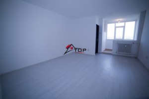 vanzare-garsoniera-podu-ros-pod-de-piatra-renovata-complet