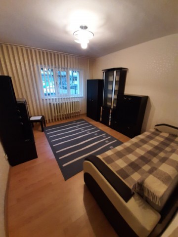 garsoniera-27-mp-decomandat-parter-mobilata-si-utilata-complet-180-euro-0