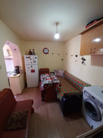 apartament-cu-o-camera-bdmihai-eminescu-et240-mp-mobilatutilat-175-euro-3