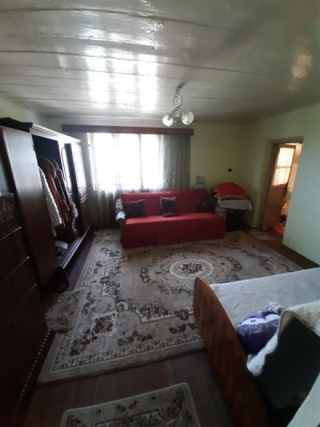casa-3-camere-dependinte-bucatarie-de-varamagazie-teren-1400-mp-strzimbrului-2