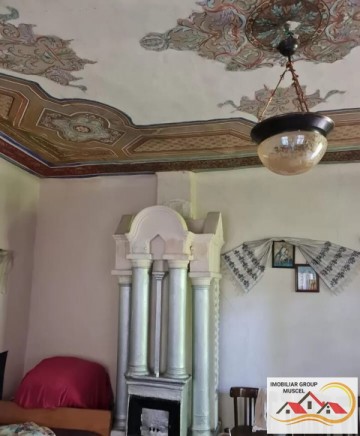 vila-stil-muscelean-4-camere-p-e-159-mp-teren-8398-mp-pret-120-000-euro-5