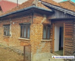 casa-de-vanzare-arges-casa-3-camere-cu-teren-de-1800-mp-in-corbeni-4