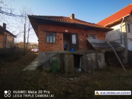 casa-de-vanzare-arges-casa-3-camere-cu-teren-de-1800-mp-in-corbeni-5