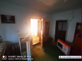 casa-de-vanzare-arges-casa-3-camere-cu-teren-de-1800-mp-in-corbeni-9