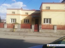 vila-3-camere-teren-510-mp-de-vanzare-in-centru-campulung-muscel-arges-ideala-pentru-locuinta-de-familie