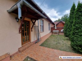 casa-cu-3-camere-si-teren-de-100-mp-de-vanzare-in-cetateni-arges-locuinta-accesibila-intr-o-zona-linistita