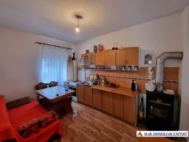 casa-cu-3-camere-si-teren-de-100-mp-de-vanzare-in-cetateni-arges-locuinta-accesibila-intr-o-zona-linistita-10