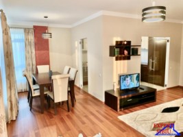 inchiriez-apartament-3-camere-de-lux-zona-strand-2