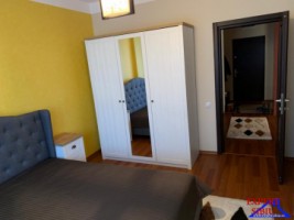 inchiriez-apartament-3-camere-de-lux-zona-strand-6