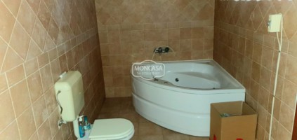 apartament-3-camere-76-mp-plus-mansarda-locuibila-ultracentral-in-dorohoi-3