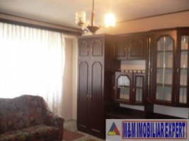 ocupat-ian-20226-apartament-2-camere-confort-1-etaj-2-de-inchiriat-in-centru-campulung-muscel-arges-2