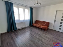 vand-apartament-2-camere-recent-renovatzona-mihai-viteazul-2