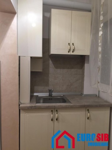 apartament-cu-2-camere-decomandat-de-inchiriat-zona-calea-dumbravii-12