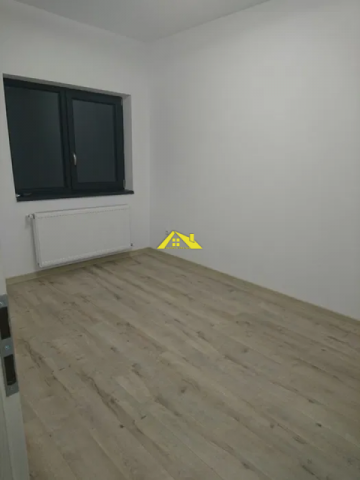 apartament-3-camere-decomandate-centru-1