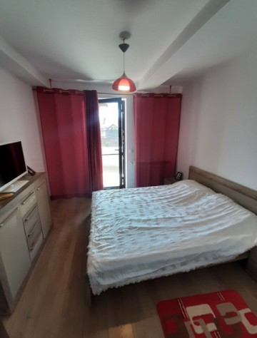 vila-5-camere-lebada-finisaje-de-lux-pret-295000-euro-neg-9