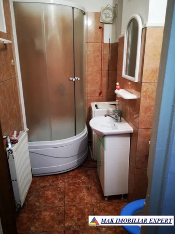 apartament-2-camere-cf-1-et-110-campulung-7