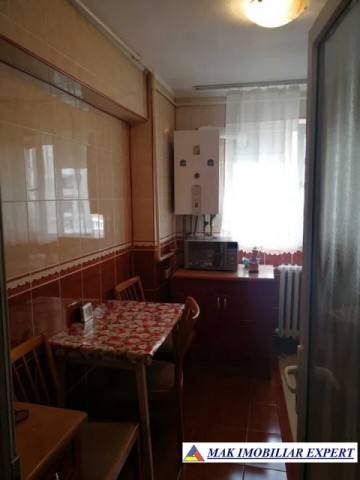 apartament-3-camere-confort-1-etaj-310-in-campulung-5