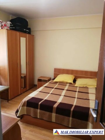 apartament-3-camere-confort-1-etaj-310-in-campulung-3