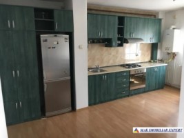 vandut-nongata-apartament-3-camere-cf-1-et-44-campulung-6