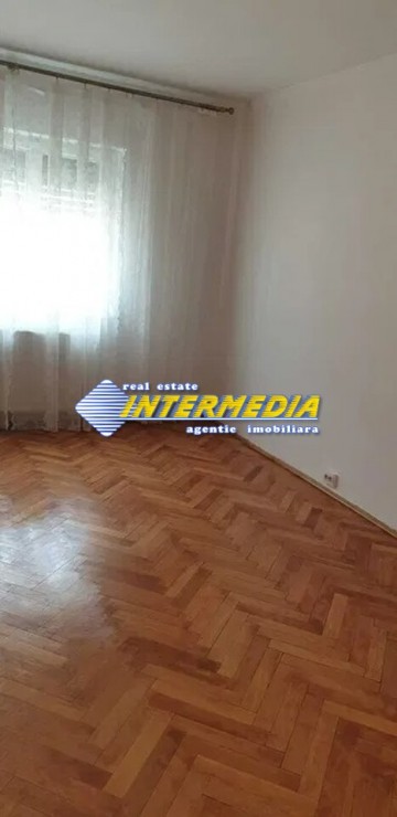 apartament-2-camere-decomandat-zona-cetate-mercur-3