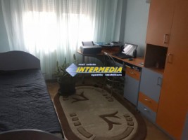apartament-cu-3-camere-decomandat-cetate-zona-closca-2