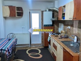 apartament-cu-3-camere-decomandat-cetate-zona-closca-5
