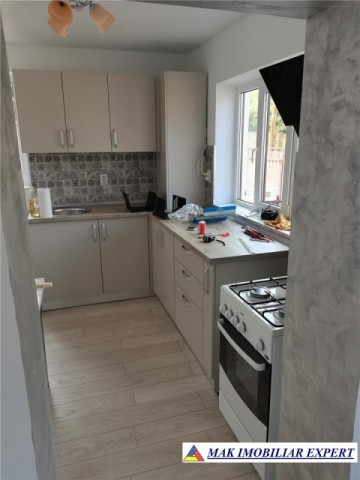 gasca-zurli-casa-4-camere-teren-450-mp-campulung-6