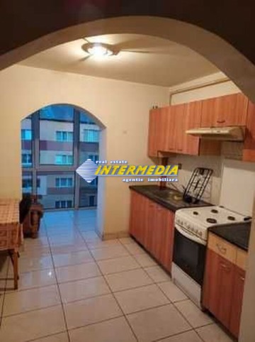 apartament-3-camere-de-vanzare-decomandat-ampoi-3-5