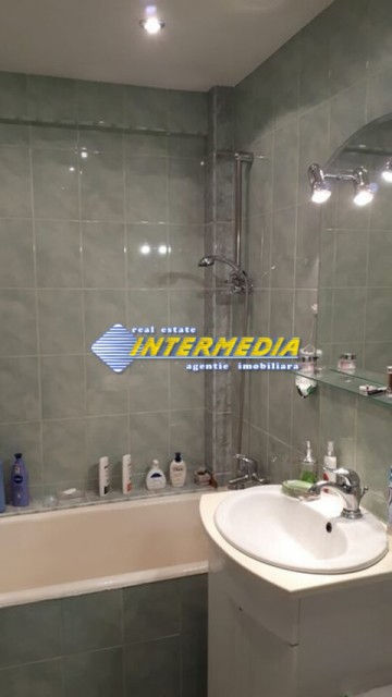 apartament-2-camere-decomandat-de-vanzare-centru-etaj-intermediar-6