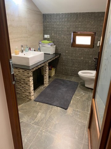 casa-5-camere-parteretaj-situata-in-zona-anl-cismea-pret-125000-euro-11
