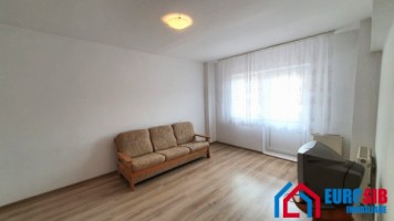 apartament-decomandat-3-camere-sibiu-zona-mihai-viteazu-comision-0-1