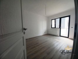 apartament-1-camera-de-vanzare-in-iasi-decomandat-capat-cug-la-700-m-in-spate-la-mega-image-comision-0-2