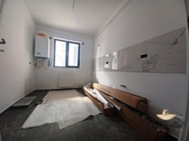 apartament-1-camera-de-vanzare-in-iasi-decomandat-capat-cug-la-700-m-in-spate-la-mega-image-comision-0-4