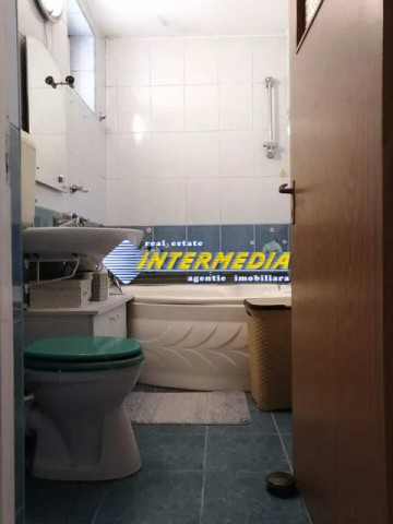 apartament-2-camere-decomandat-de-vanzare-zona-centru-in-alba-iulia-finisat-5