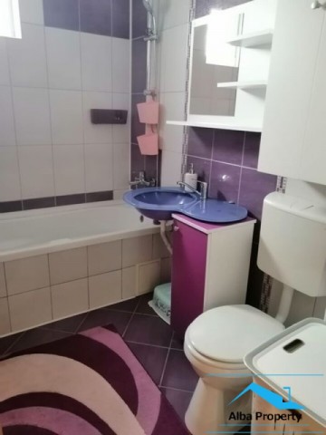 apartament-3-camere-mobilat-zona-cetate-5
