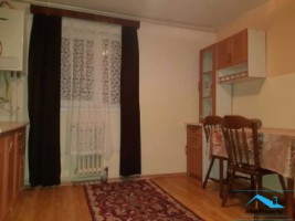 apartament-2-camere-mobilat-zona-cetate-3