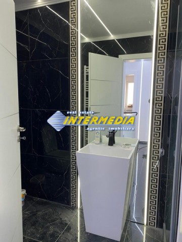 spatii-birouri-elegante-bloc-nou-de-inchiriat-in-centru-alba-iulia-8