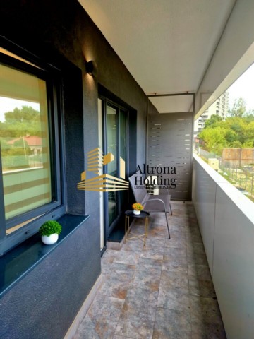 2-camere-tatarasi-geam-la-baie-bloc-modern-6