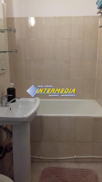 garsoniera-de-inchiriat-in-alba-iulia-zona-cetate-mobilata-complet-4