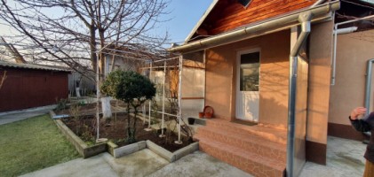 valea-calugareasca-casa-2cam-anexe-teren-1300mp-40000-eu-4