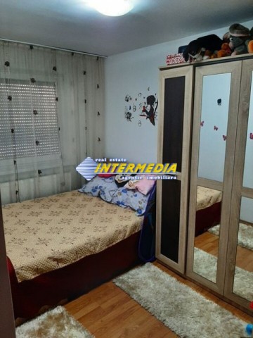 apartament-3-camere-de-vanzare-zona-cetate-1