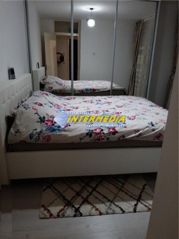 apartament-3-camere-renovat-si-mobilat-de-vanzare-cetate-4