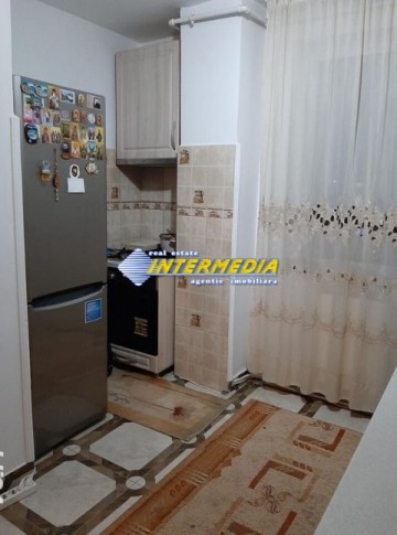 apartament-3-camere-renovat-si-mobilat-de-vanzare-cetate-10