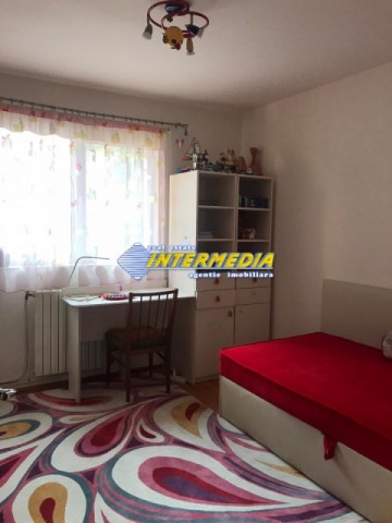 apartament-3-camere-de-vanzare-cetate-etaj-2-8