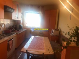 apartament-4-camere-de-vanzare-zona-tolstoi-2