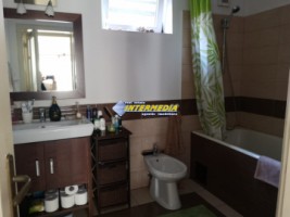 casa-de-vanzare-renovata-complet-in-alba-iulia-zona-centru-1200-mp-teren-23