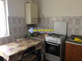 apartament-cu-3-camere-decomandat-de-inchiriat-alba-iulia-zona-cetate-mercur-2