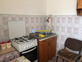 apartament-cu-3-camere-decomandat-de-inchiriat-alba-iulia-zona-cetate-mercur-3