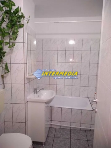 apartament-2-camere-de-vanzare-cetate-7